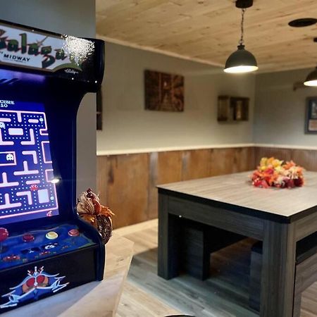 Villa Moonshine Manor-Pets Ok-W/D-Pool Table-Arcade-Hot Tub Gatlinburg Exterior foto